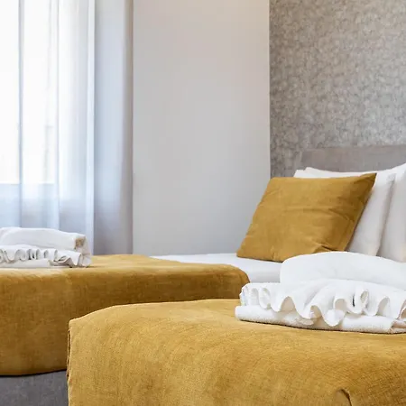 Garden Hill Relax & Old Town By Ocvillas