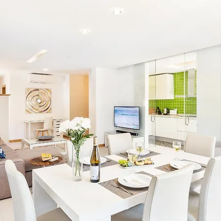 Apartment Garden Hill Relax & Old Town By Ocvillas