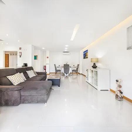 Garden Hill Relax & Old Town By Ocvillas Apartment *